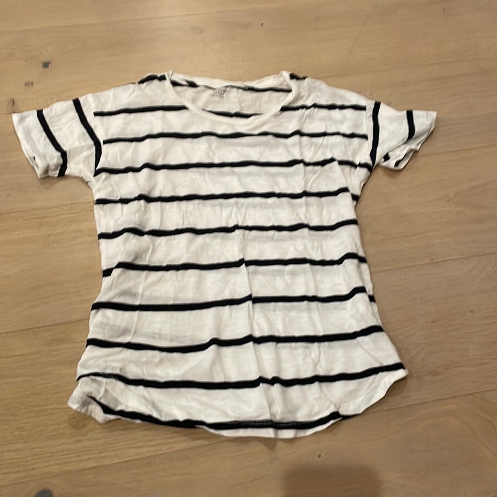 madewell blue and white striped shirt